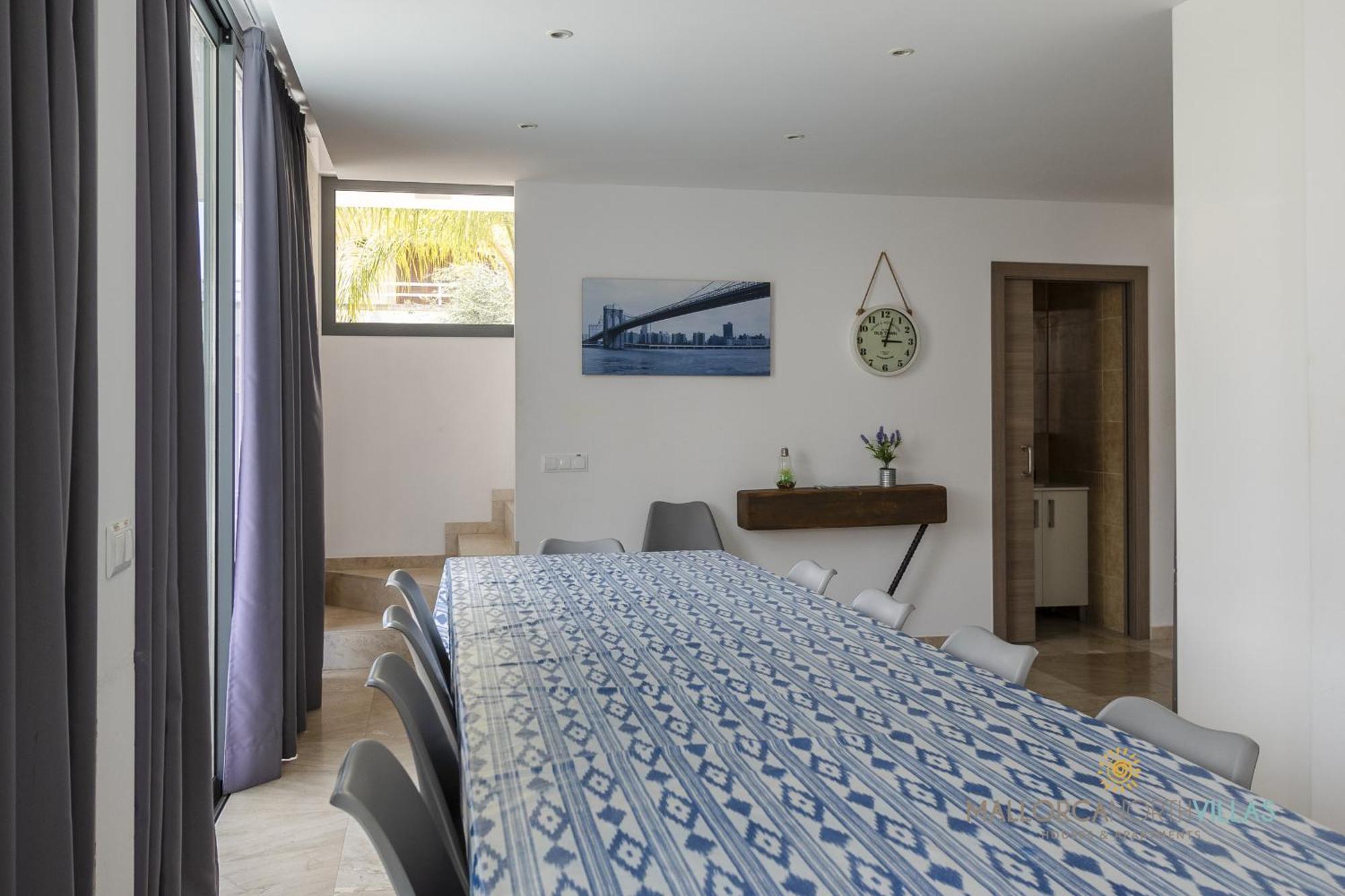 Iola Moderna Casa En 12 Ferienhaus