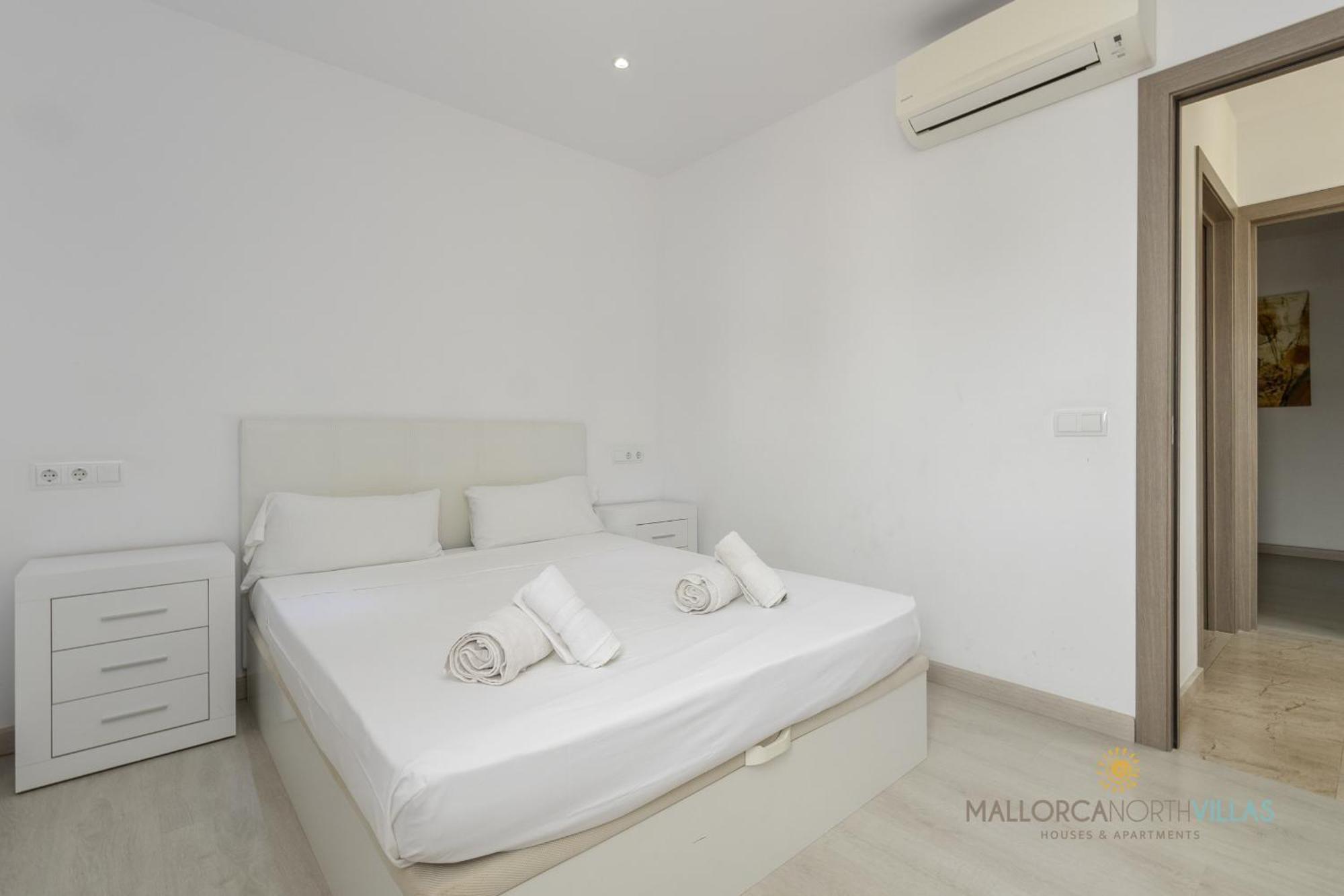 Iola Moderna Casa En 12 Ferienhaus Playa de Muro (Mallorca)
