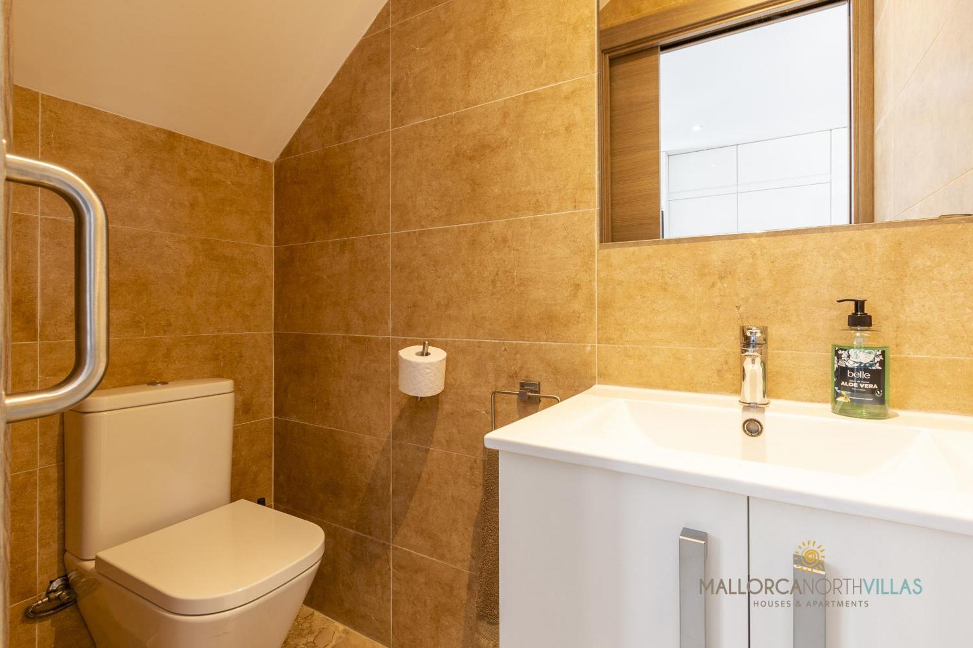 Ferienhaus Iola Moderna Casa En 12 Playa de Muro (Mallorca)